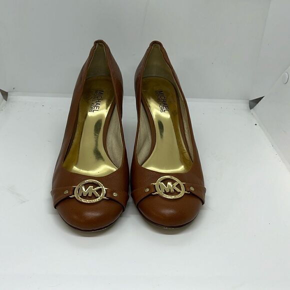 MICHAEL KORS BROWN ROUND TOE WOMENS PUMPS FTL-07-111 - Picture 1 of 10